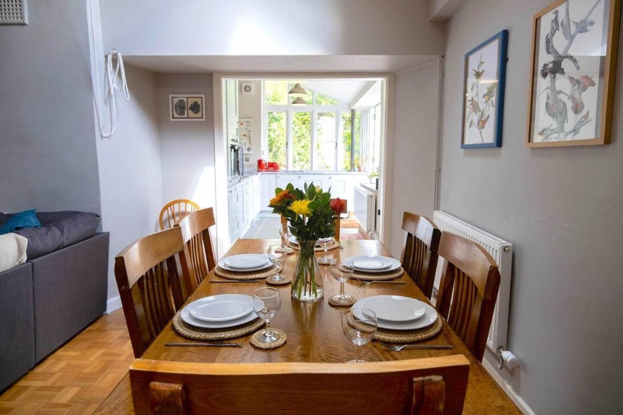 Lovely Property In The Heart Of Somerset, Sleeps 9 Shepton Mallet Buitenkant foto